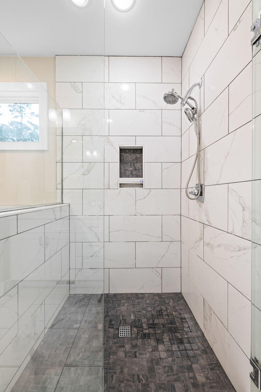 3057 Burning Bush Road Ringgold, GA 30736 - Photo 29 of 78 Separate tiled shower