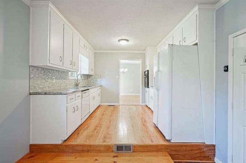 3310 Bryan Way Southwest Marietta, GA 30008 - Photo 17 of 59