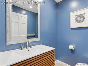 670 West Snell Road Rochester, MI 48306 - Photo 37 of 76