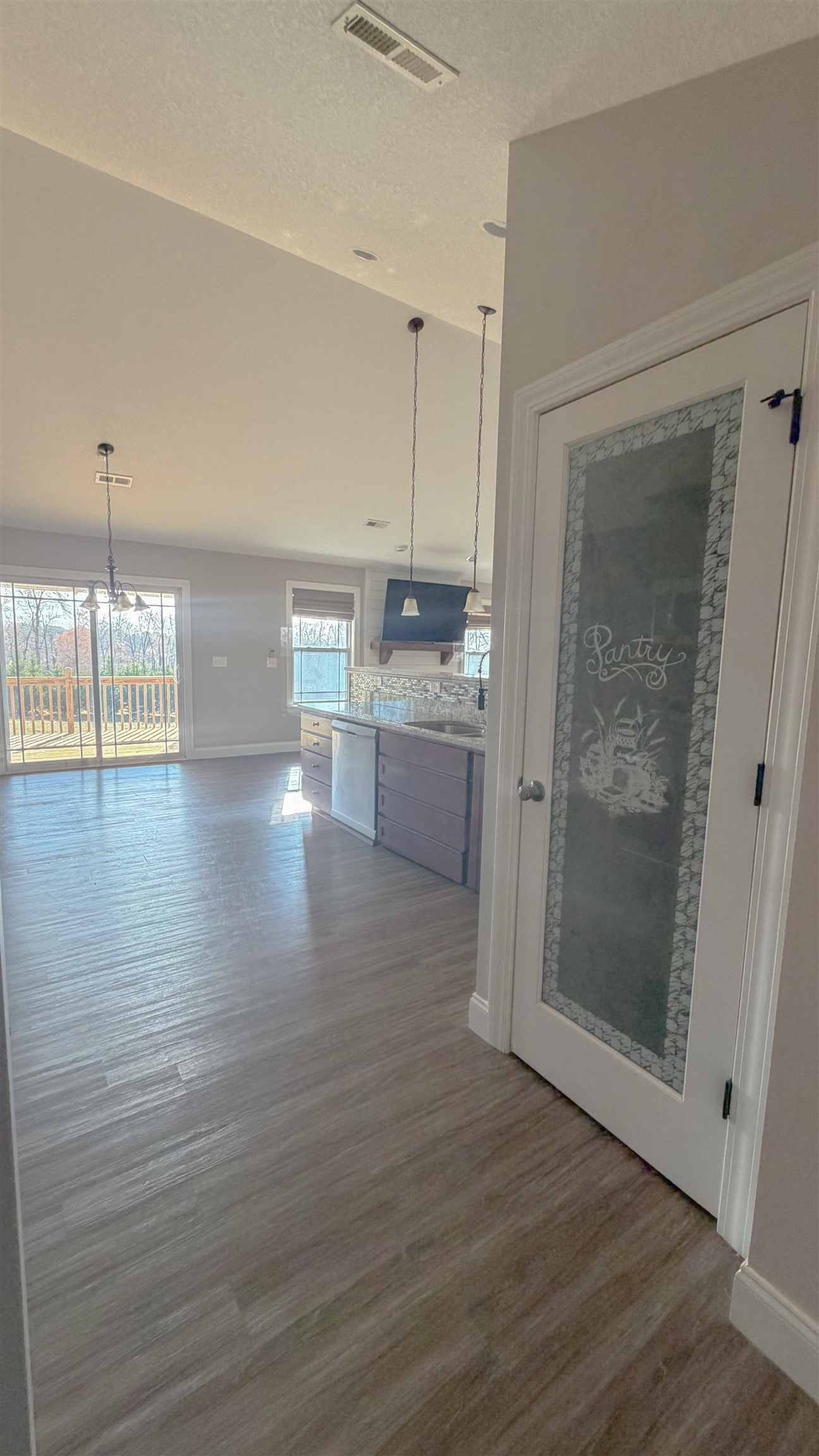 1525 Ballenger Road Wellford, SC 29385 - Photo 12 of 27