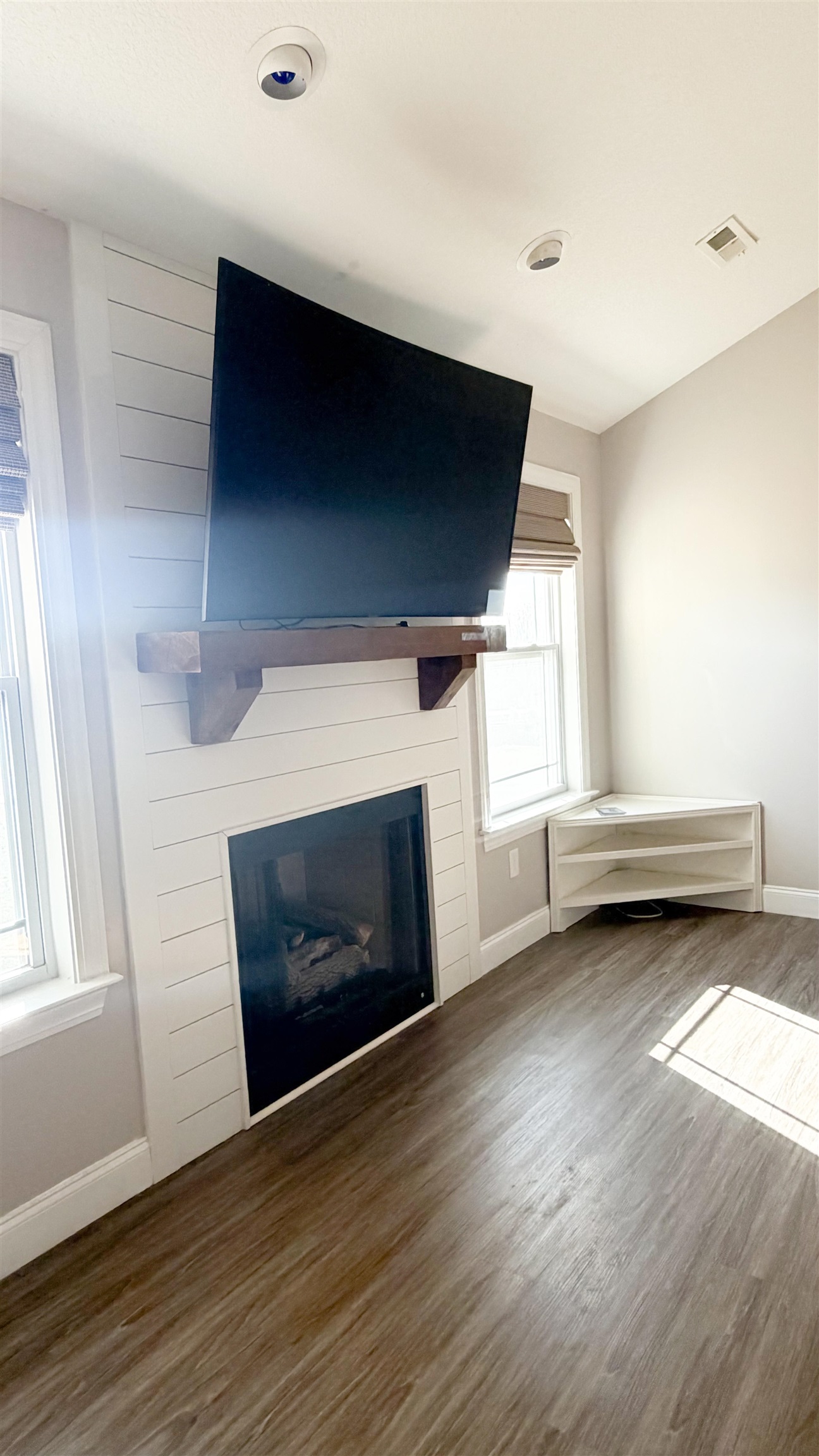 1525 Ballenger Road Wellford, SC 29385 - Photo 10 of 27