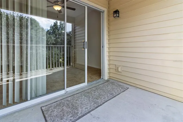 a view of an outdoor space