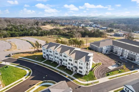 $349,900 | 482 Portsdale Drive, Unit 15, Brentwood, TN 37027