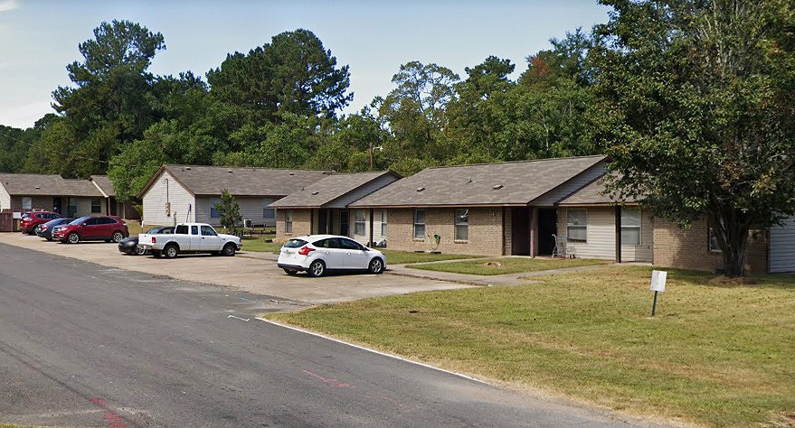 301 Harper Street New Llano, LA 71461 - Photo 2 of 6