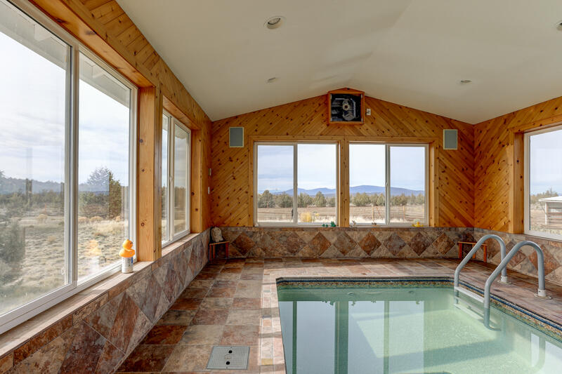 4520 Southeast Moki Road Prineville, OR 97754 - Photo 4 of 25 4520 SE Moki Road-4