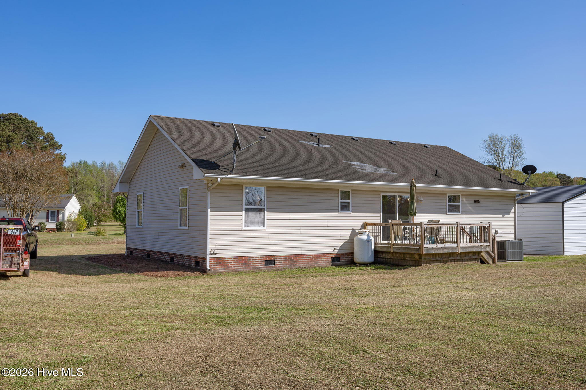 174 Dozier Road Moyock, NC 27958 - Photo 5 of 46 6-web-or-mls-dozext-7