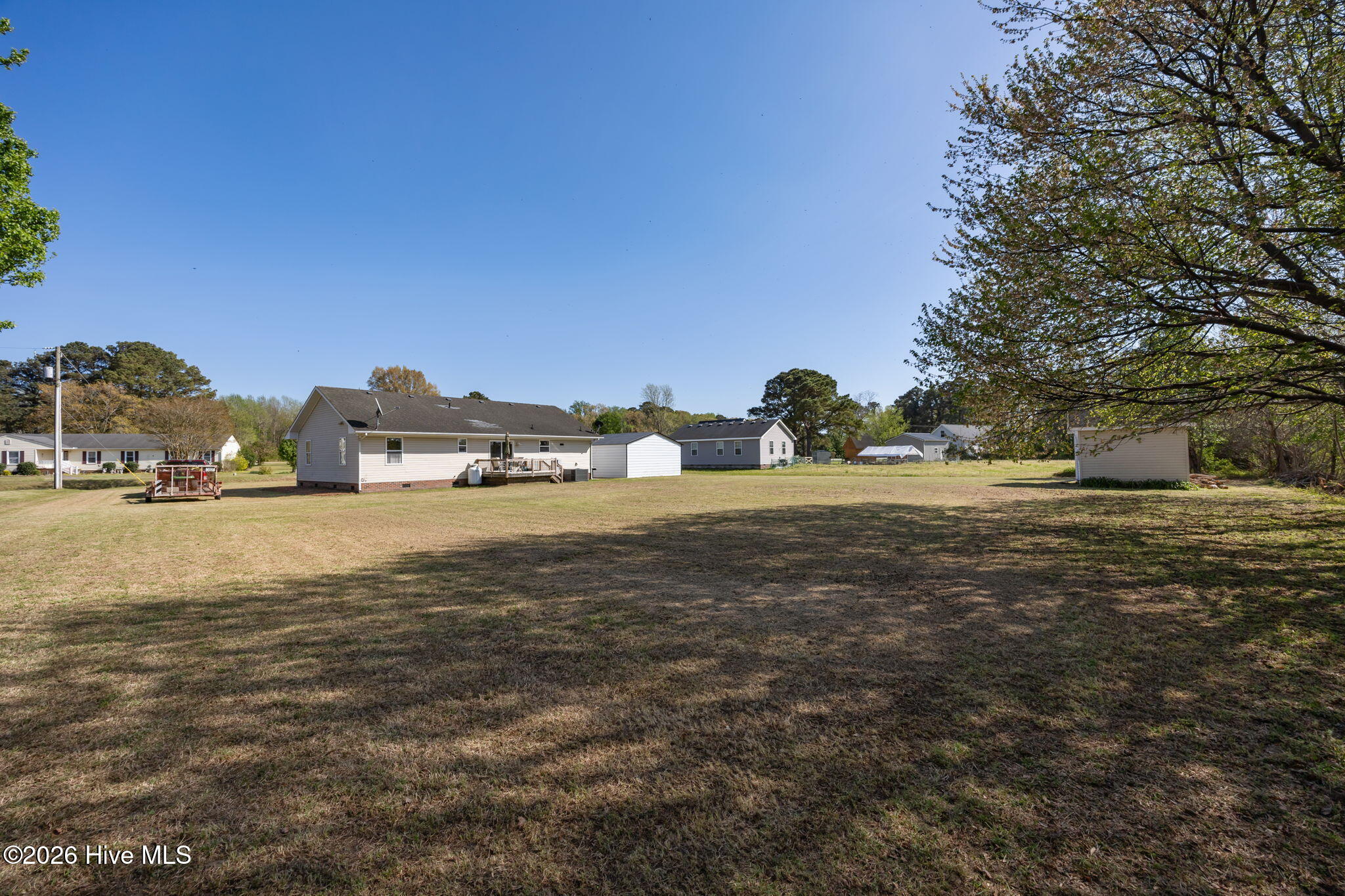 174 Dozier Road Moyock, NC 27958 - Photo 6 of 46 7-web-or-mls-dozext-8