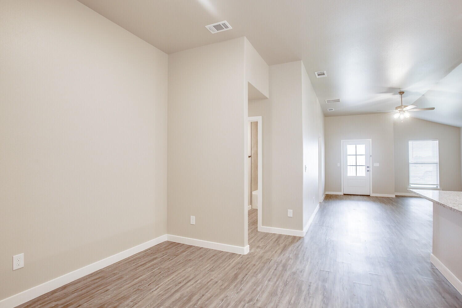 1917 133rd Street Lubbock, TX 79423 - Photo 8 of 18 l-237