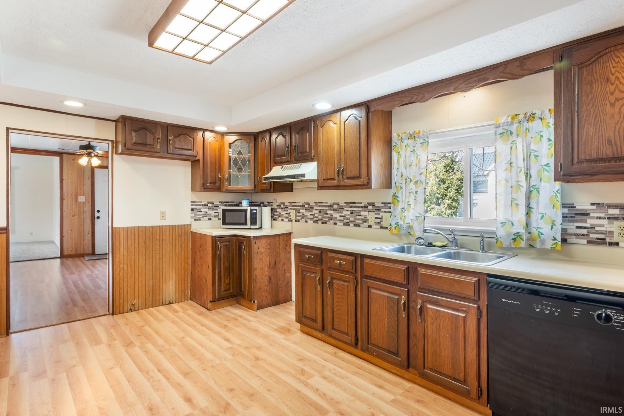 710 North Maple Street Converse, IN 46919 - Photo 15 of 26 Gallery Image 15