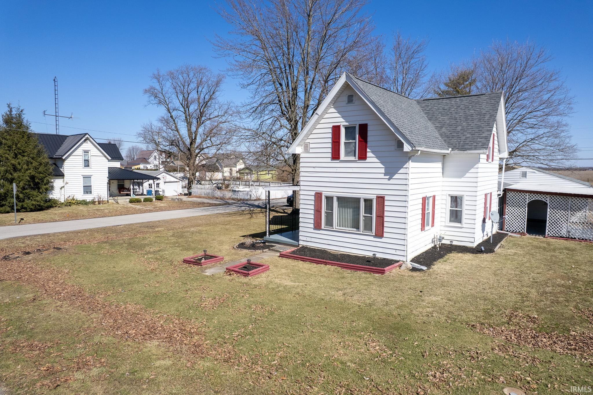710 North Maple Street Converse, IN 46919 - Photo 2 of 26 Gallery Image 2