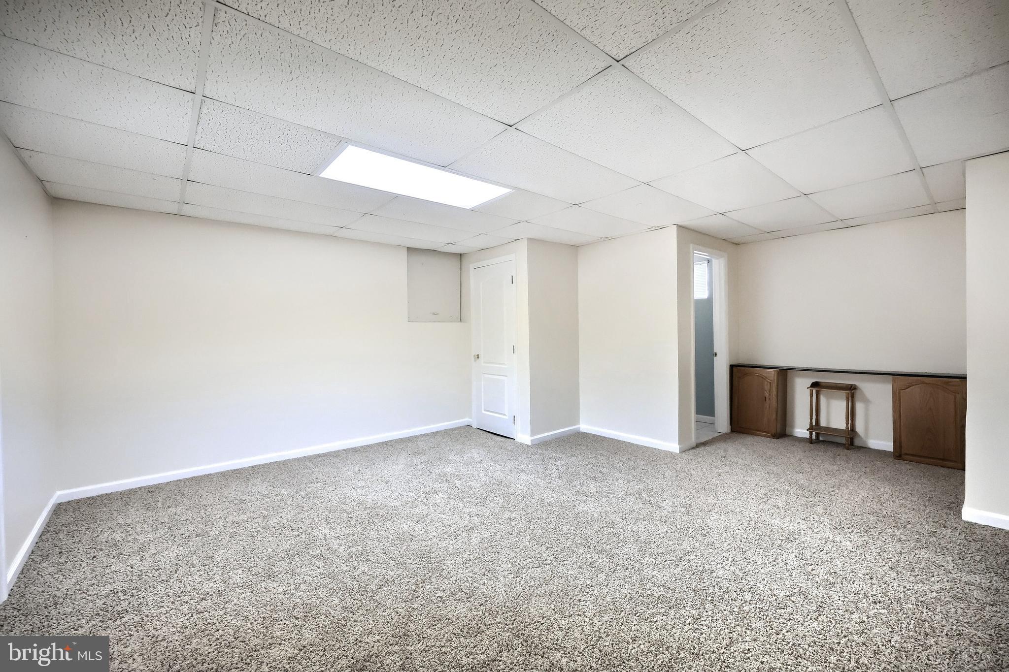 105 Wheaton Drive Littlestown, PA 17340 - Photo 18 of 39 an empty room with a empty space
