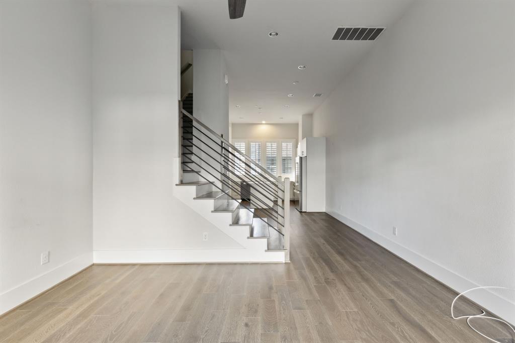 14955 Oak Street Addison, TX 75001 - Photo 23 of 39