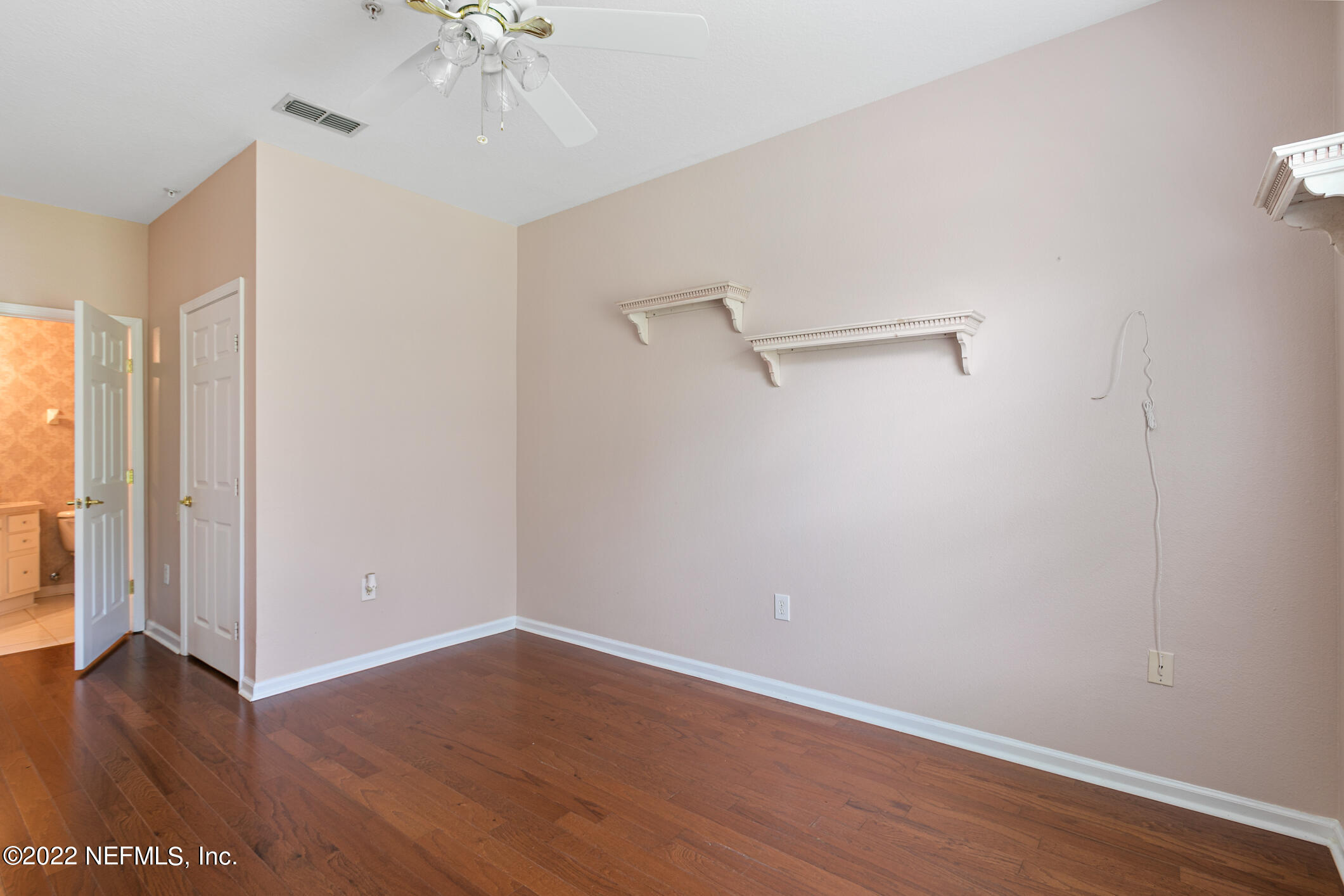 10550 Baymeadows Road, Unit 1019 Jacksonville, FL 32256 - Photo 13 of 36 Overlook bedroom two