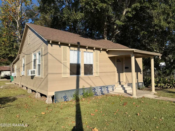 $130,000 | 514 4th Street, Rayne, LA 70578