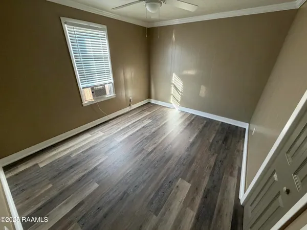 $130,000 | 514 4th Street, Rayne, LA 70578