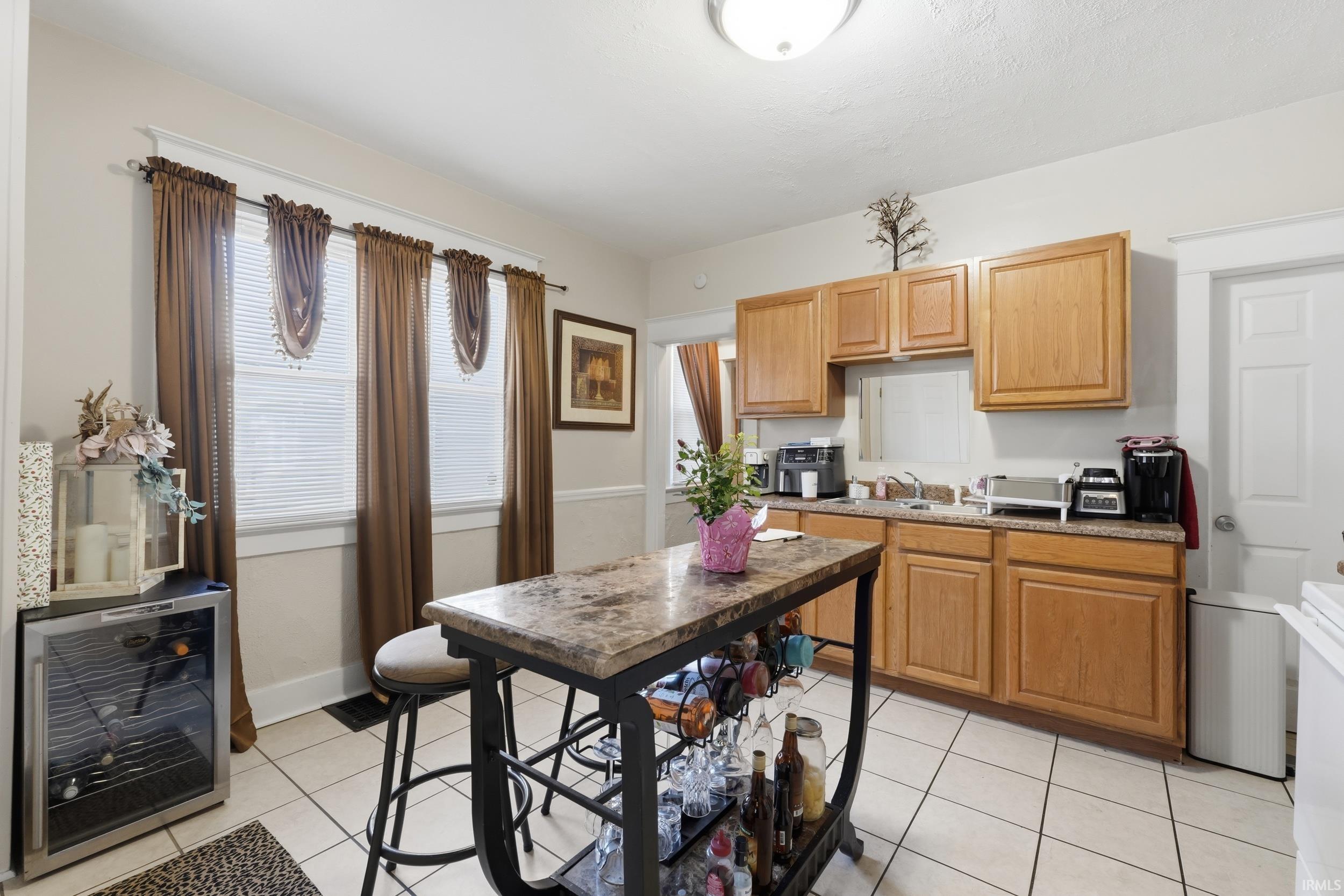 2414 South Wayne Avenue Fort Wayne, IN 46807 - Photo 11 of 36