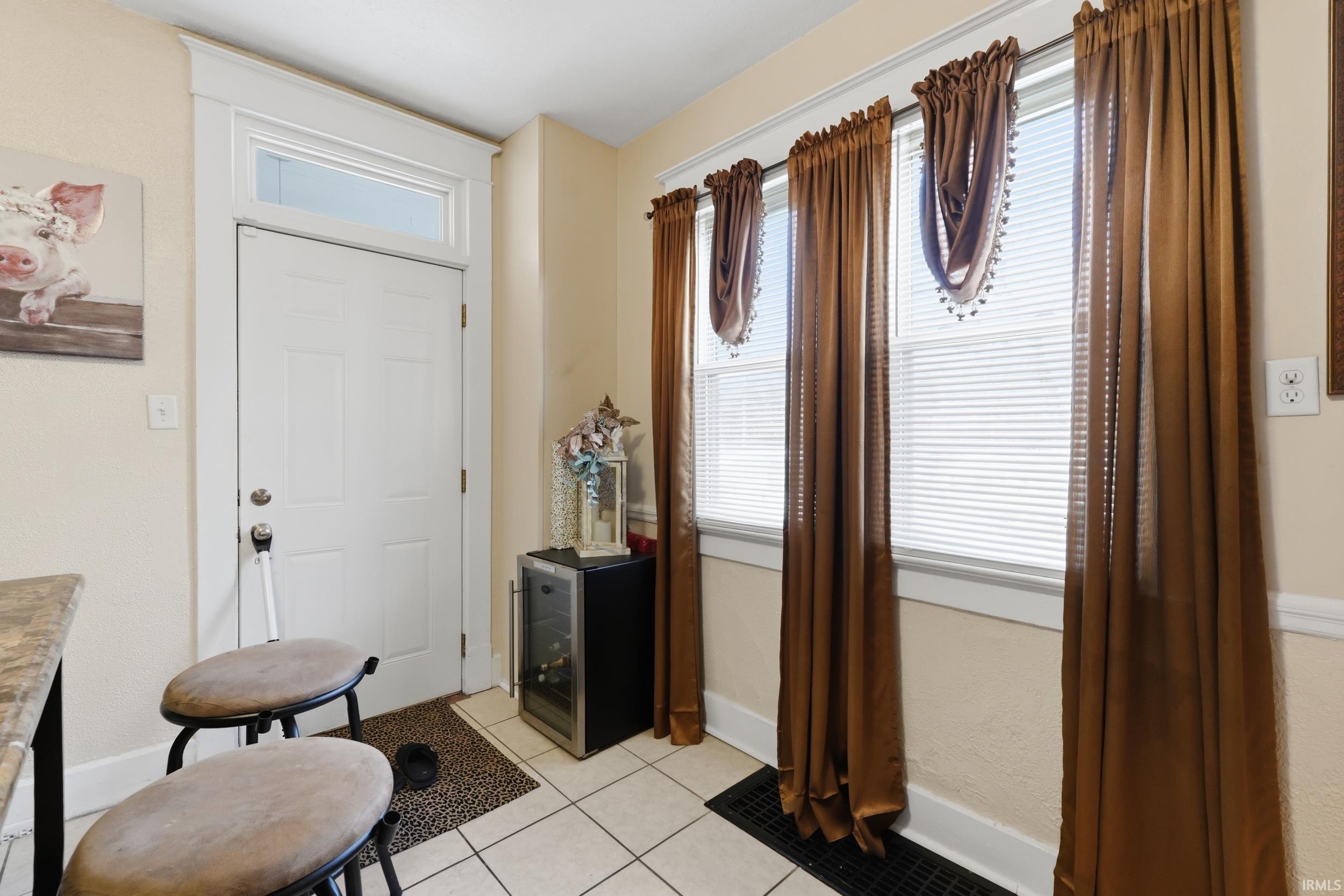 2414 South Wayne Avenue Fort Wayne, IN 46807 - Photo 13 of 36