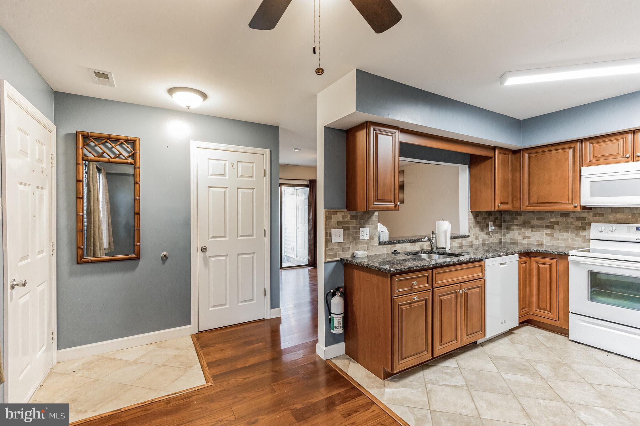 501 Gregorys Way Voorhees, NJ 08043 - Photo 5 of 15