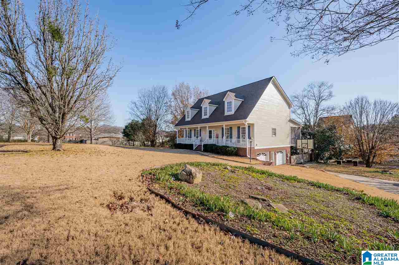 118 Heather Ridge Drive Pelham, AL 35124 - Photo 2 of 36