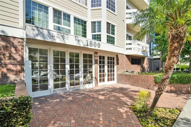$898,000 | 1800 Butler Avenue, Unit 104, Los Angeles, CA 90025