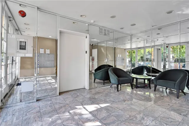 $898,000 | 1800 Butler Avenue, Unit 104, Los Angeles, CA 90025