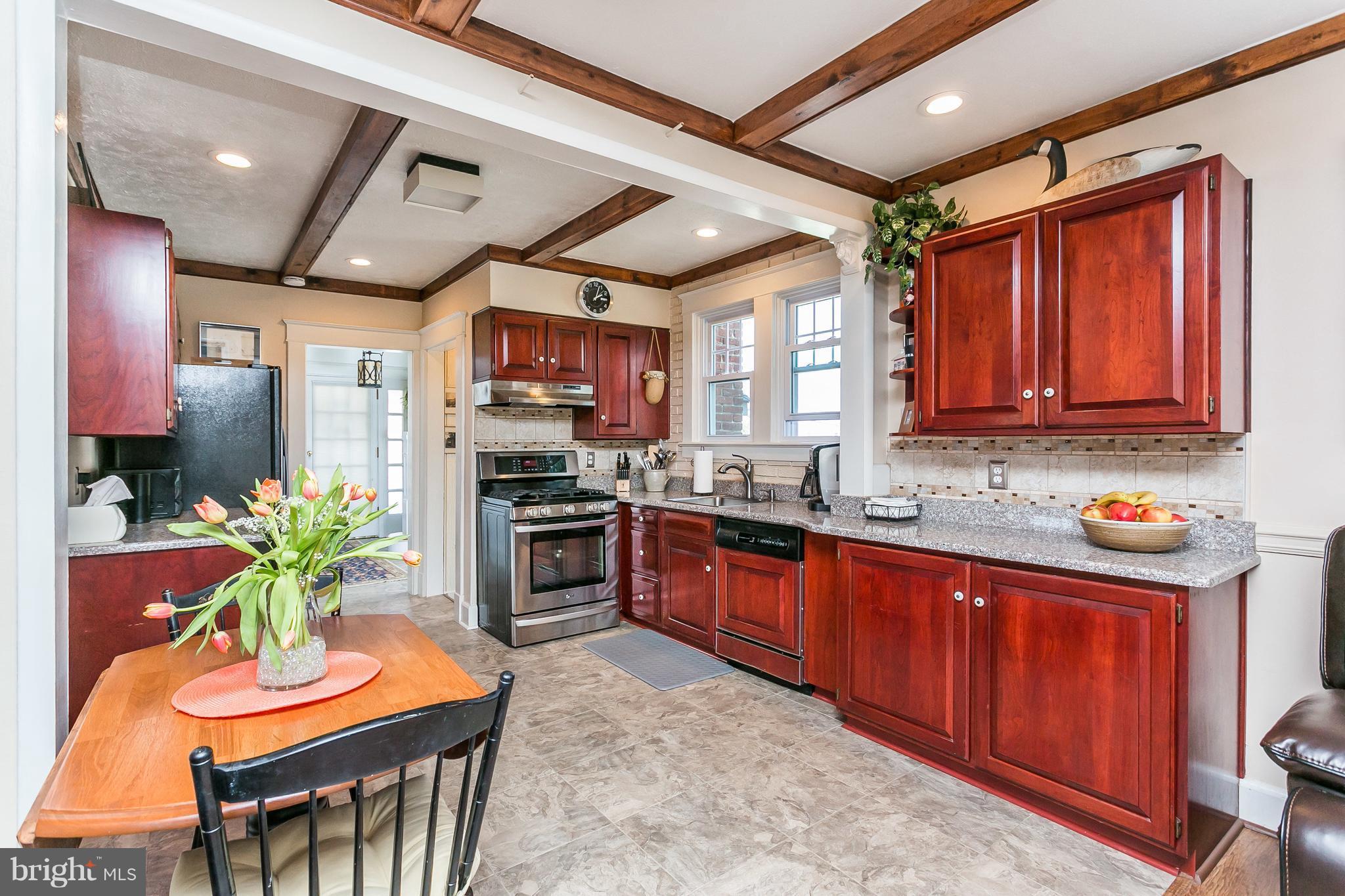 37 Cinder Road Lutherville-Timonium, MD 21093 - Photo 8 of 23 Kitchen
