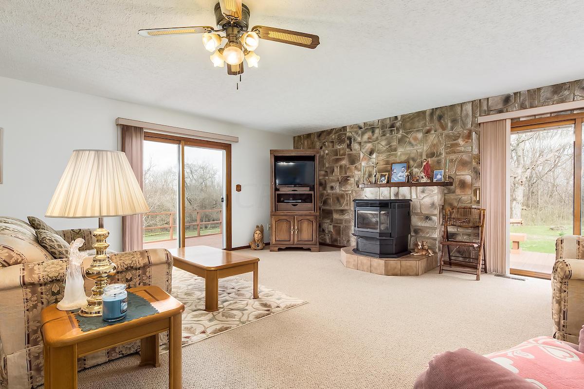 1422 Alton Road Galloway, OH 43119 - Photo 11 of 32 Gallery Image 11