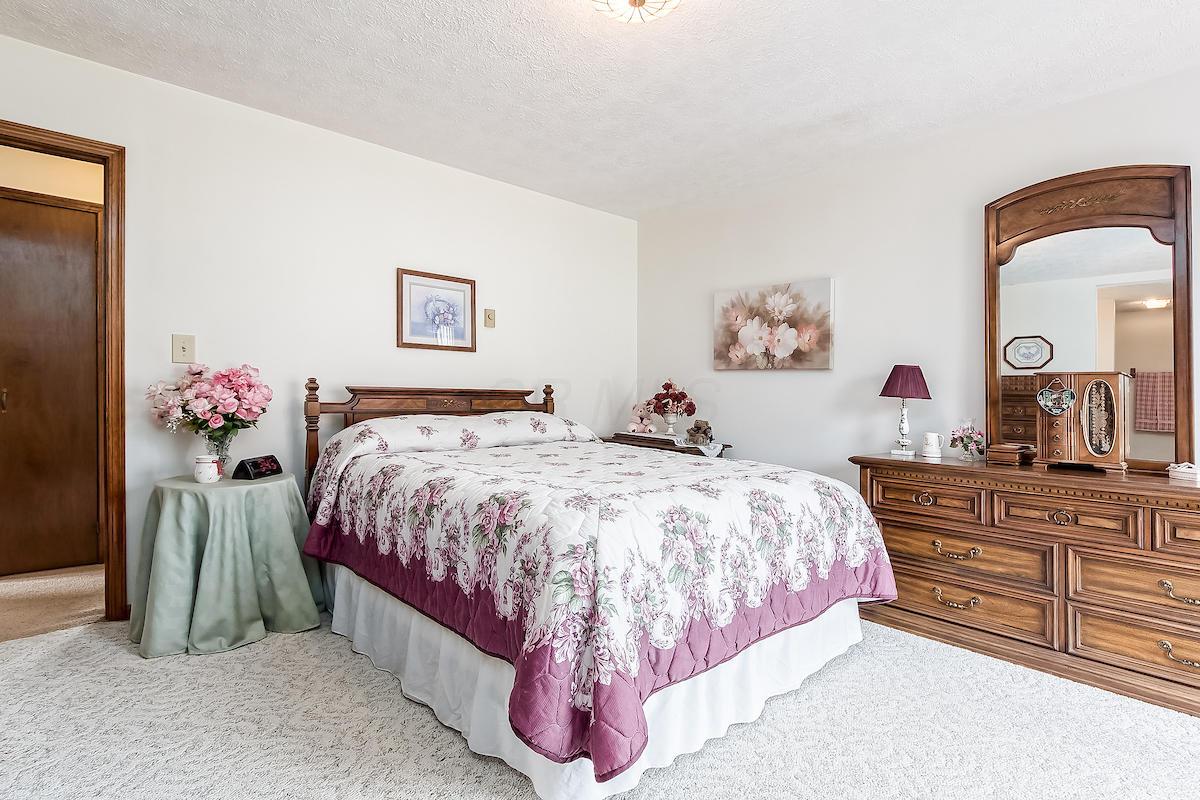 1422 Alton Road Galloway, OH 43119 - Photo 16 of 32 Gallery Image 16