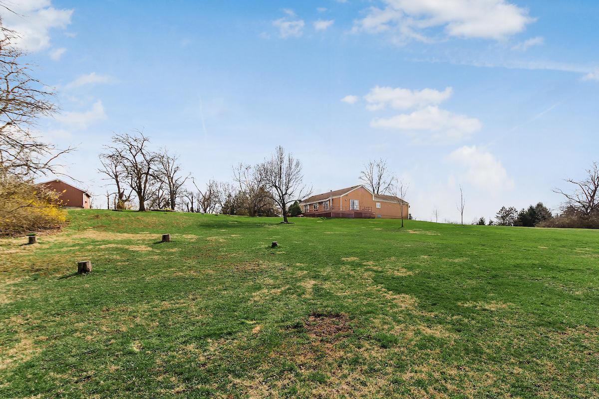 1422 Alton Road Galloway, OH 43119 - Photo 23 of 32 Gallery Image 23