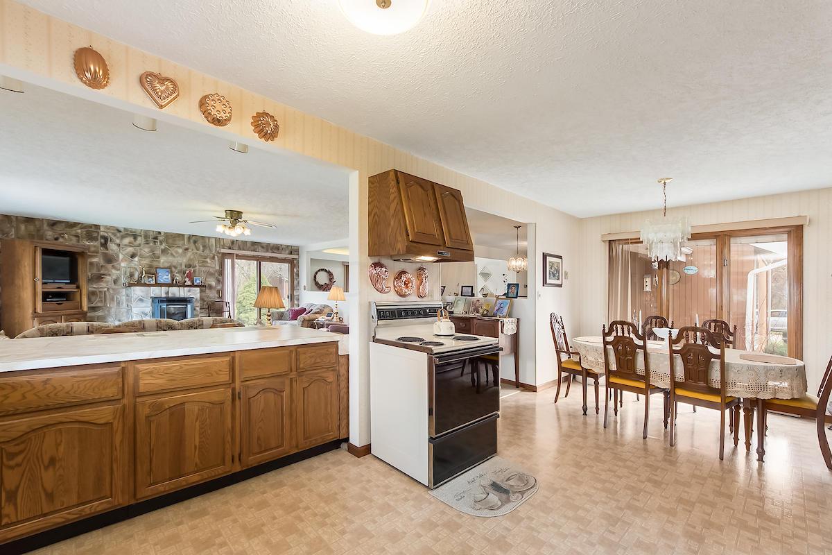 1422 Alton Road Galloway, OH 43119 - Photo 8 of 32 Gallery Image 8