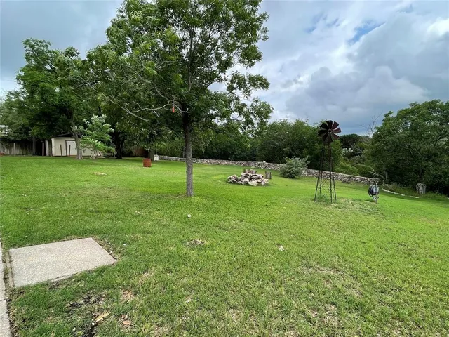 $325,000 | 131 County Road 1544, Morgan, TX 76671