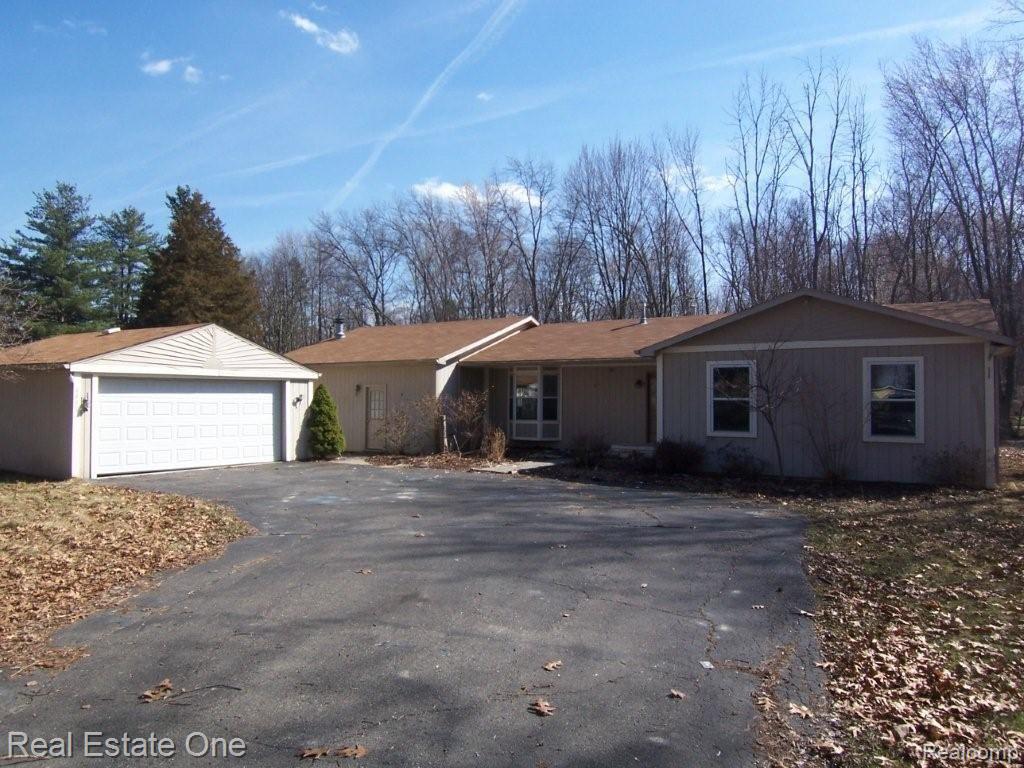4493 Clifford Road Brighton, MI 48116 - Photo 1 of 22 Property Photo