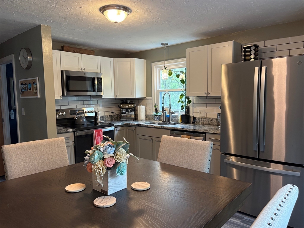 117 B Harkness Road, Unit B Millville, MA 01529 - Photo 3 of 22 Gallery Image 3
