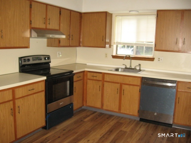 975 Meriden Road, Unit 117 Waterbury, CT 06705 - Photo 5 of 10 Gallery Image 5