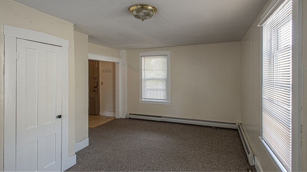 351 Main Street Amherst, MA 01002 - Photo 20 of 27