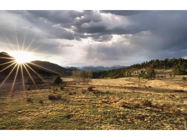 $2,995,000 | 3505 St Francis Way, Estes Park, CO 80517