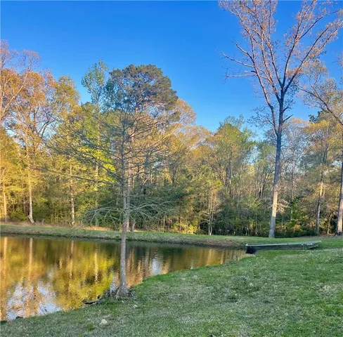 $549,000 | 198 Buck Glenn Road, Dry Prong, LA 71423