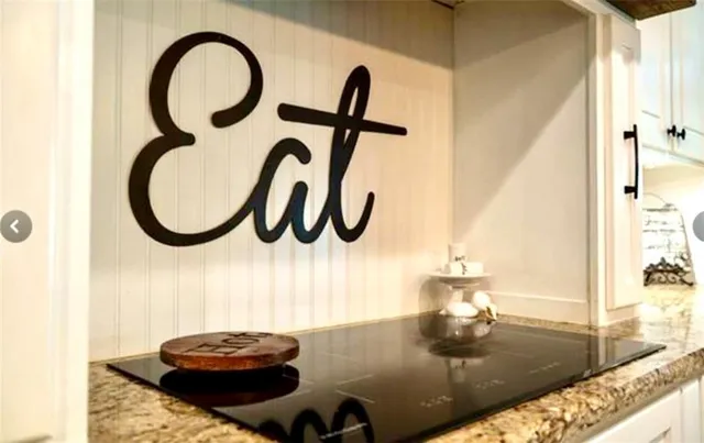 $549,000 | 198 Buck Glenn Road, Dry Prong, LA 71423