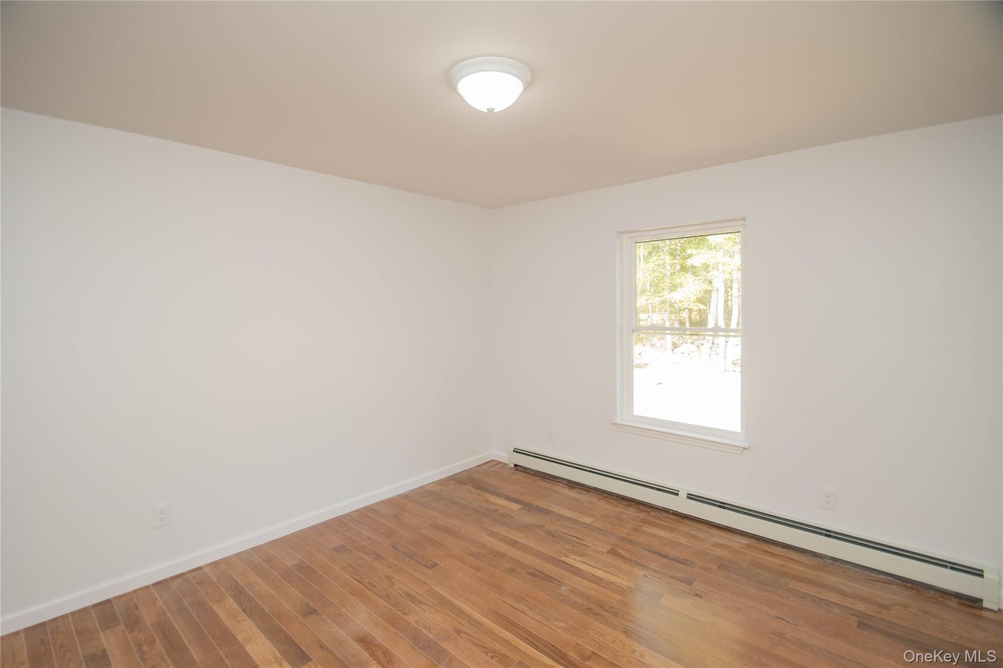 458 County Route 50 New Hampton, NY 10958 - Photo 7 of 35 First Floor Bedroom