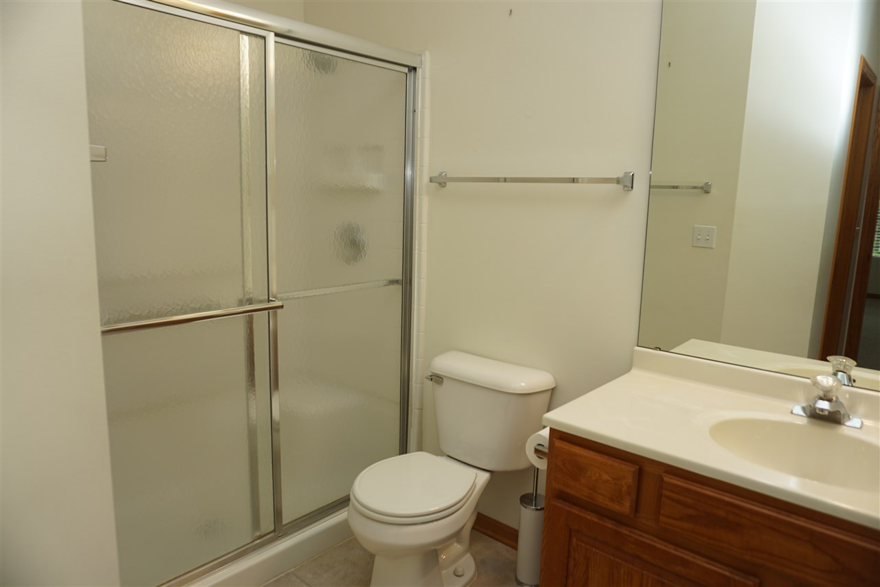 5985 Fox Basin Road Rockford, IL 61108 - Photo 11 of 24 Gallery Image 11