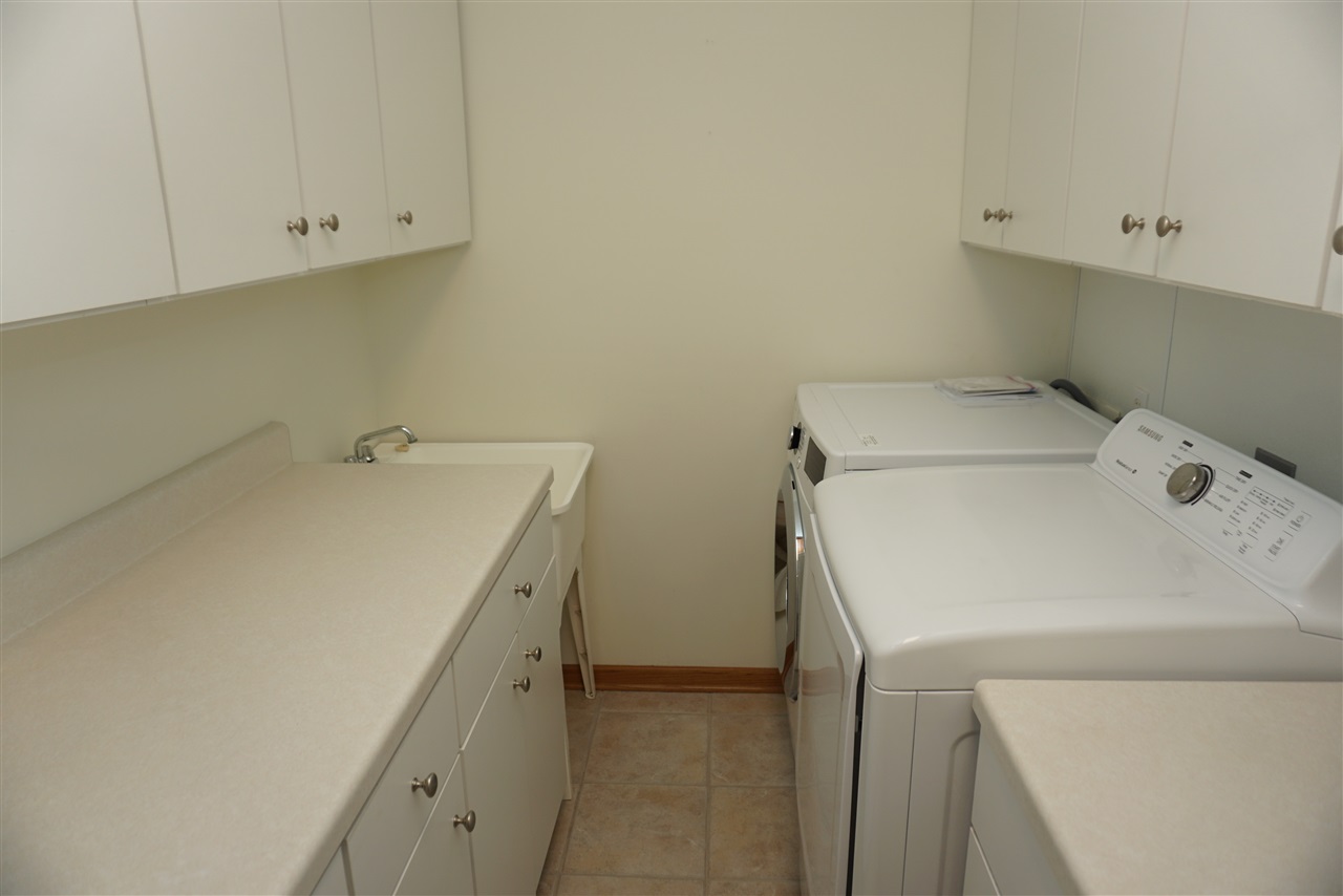 5985 Fox Basin Road Rockford, IL 61108 - Photo 13 of 24 Gallery Image 13