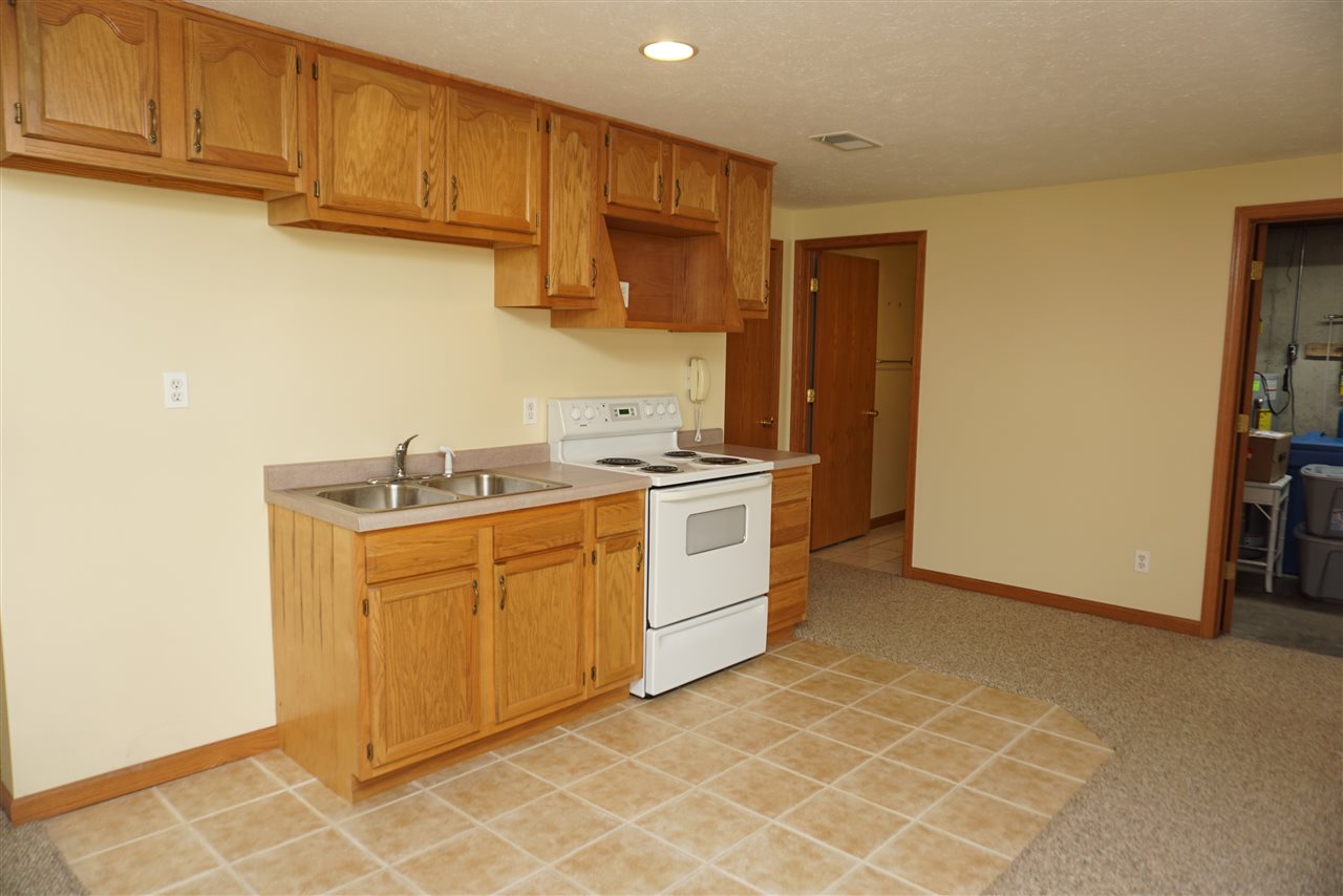 5985 Fox Basin Road Rockford, IL 61108 - Photo 21 of 24 Gallery Image 21