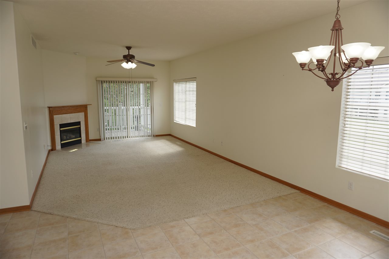 5985 Fox Basin Road Rockford, IL 61108 - Photo 5 of 24 Gallery Image 5