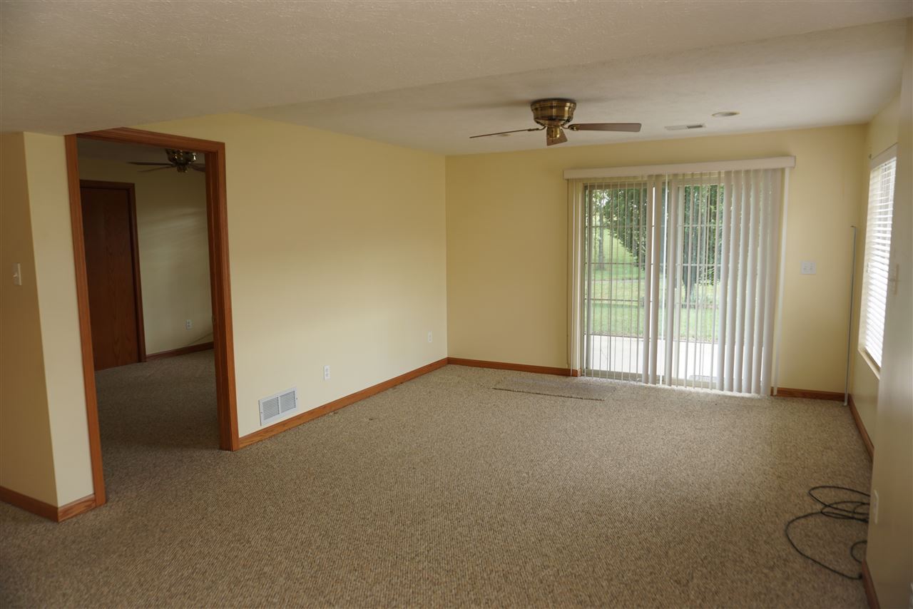 5985 Fox Basin Road Rockford, IL 61108 - Photo 7 of 24 Gallery Image 7