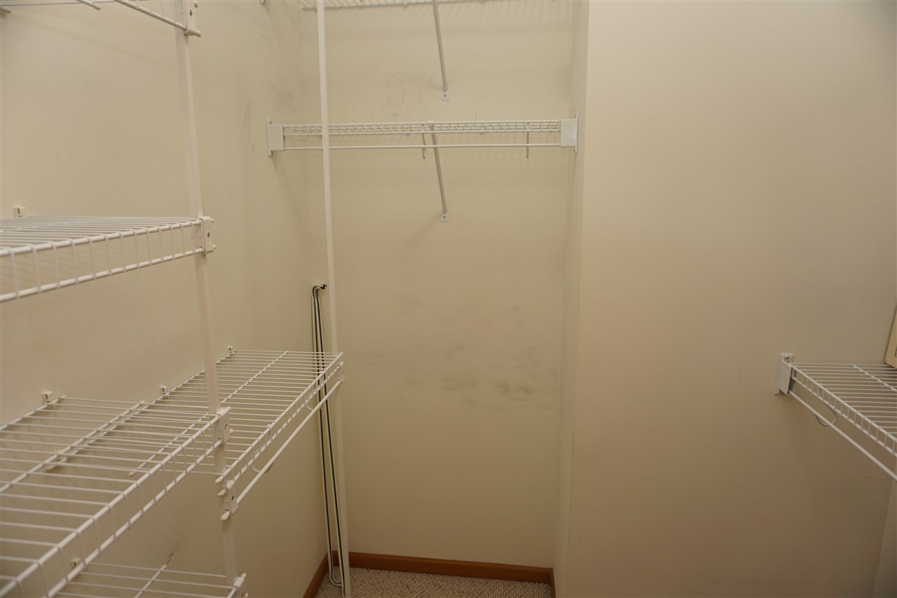 5985 Fox Basin Road Rockford, IL 61108 - Photo 10 of 24 Gallery Image 10