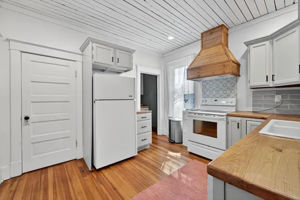 $299,000 | 12 6th Avenue Southeast, Rochester, MN 55904