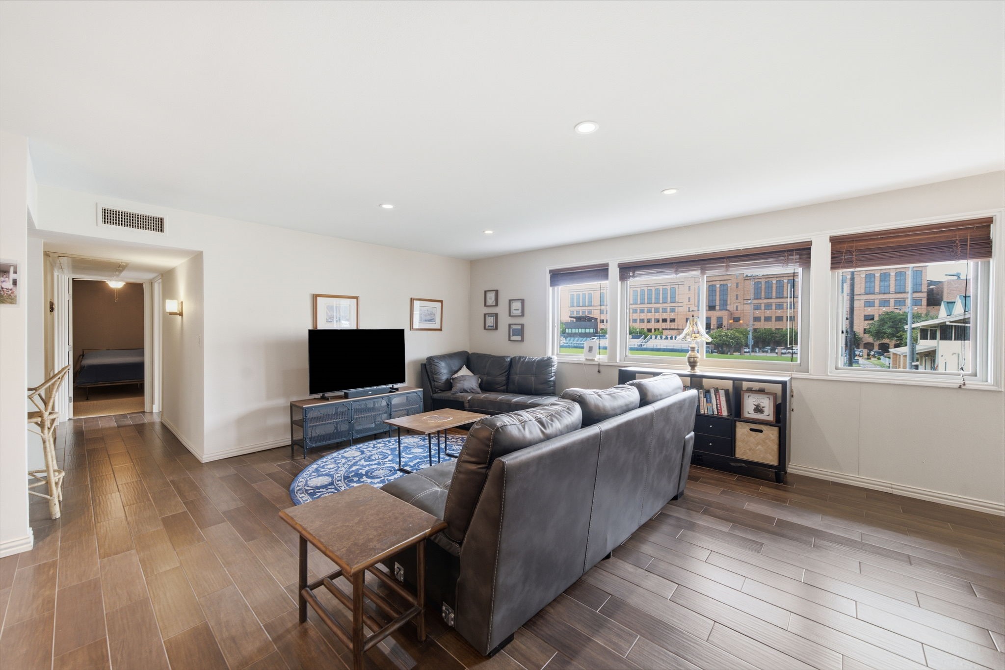 6485 Bayou Glen Road, Unit 6485 Houston, TX 77057 - Photo 4 of 20