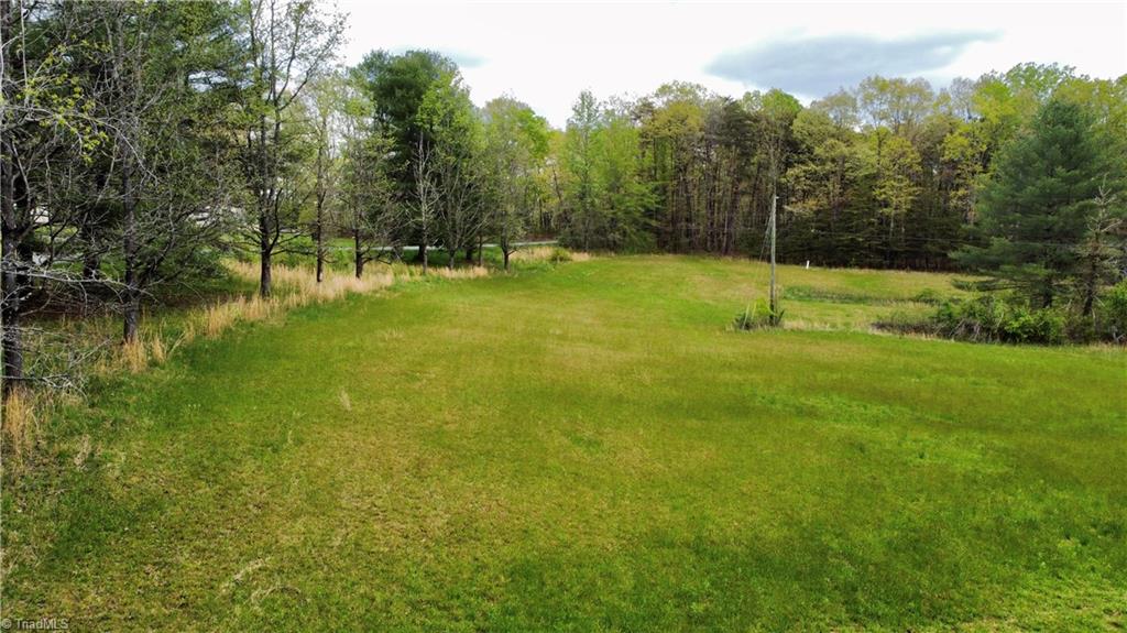 2 George Chandler Road Mount Airy, NC 27030 - Photo 7 of 22 Gallery Image 7