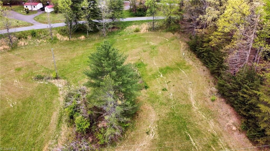 2 George Chandler Road Mount Airy, NC 27030 - Photo 8 of 22 Gallery Image 8