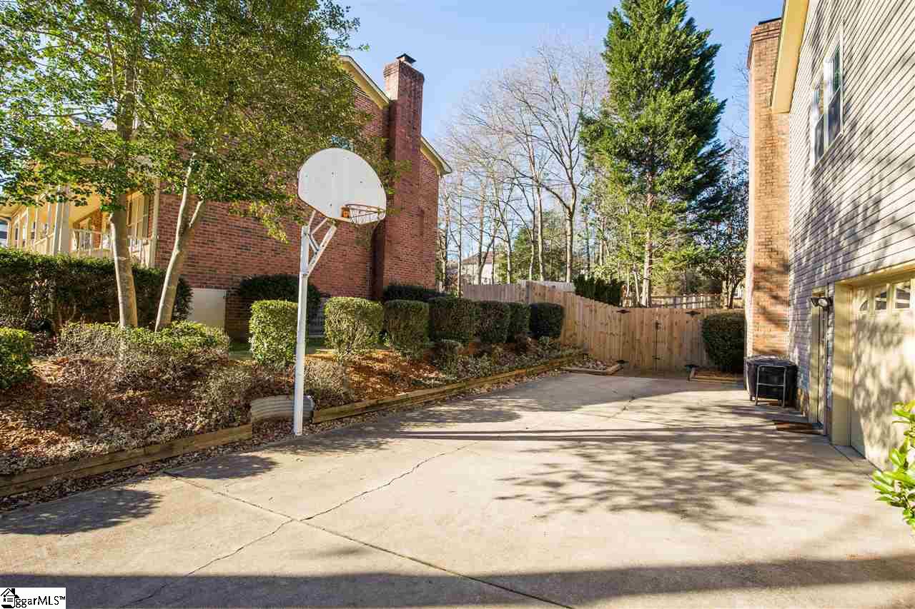 146 Crosswinds Street Greer, SC 29650 - Photo 30 of 36 Gallery Image 30